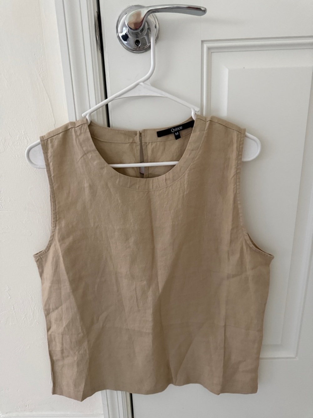 Quince Neutral Beige Linen Sleeveless Shell!